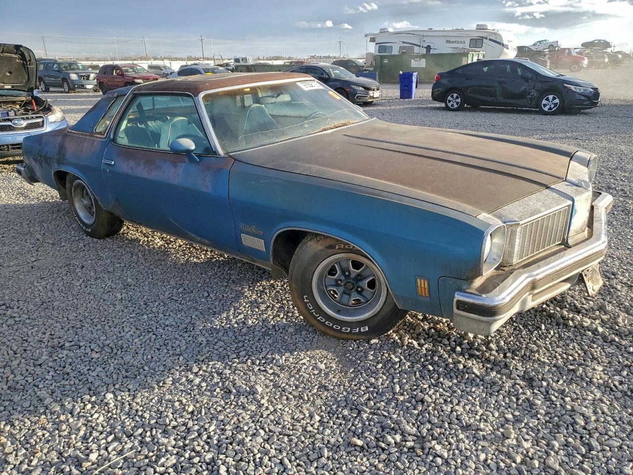 Lot #3318911925 1975 OLDSMOBILE CUTLASS