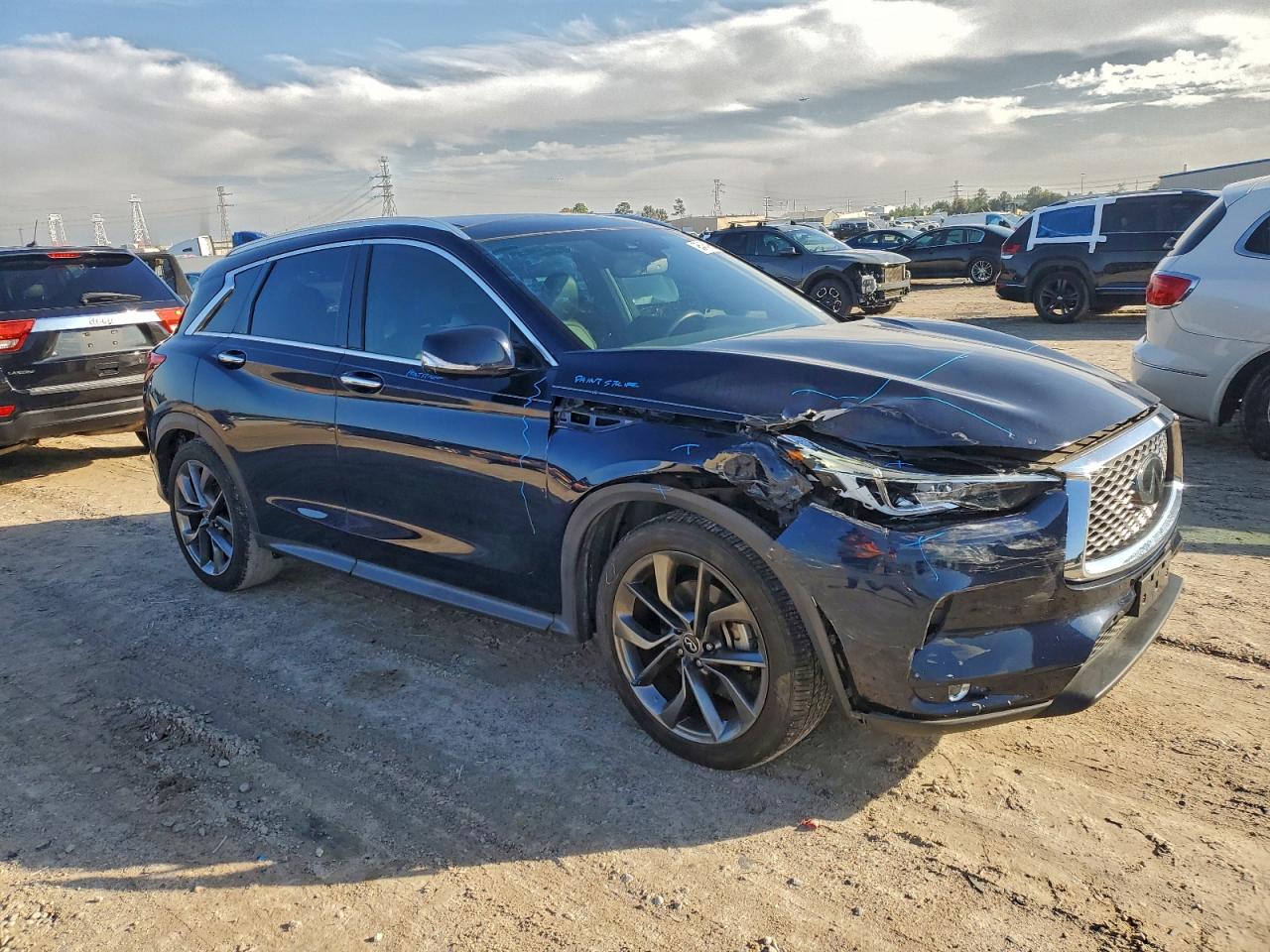 INFINITI QX50 ESSENTIAL