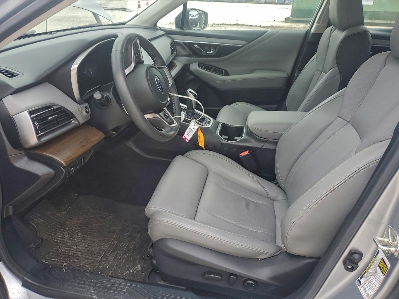 SUBARU LEGACY LIMITED