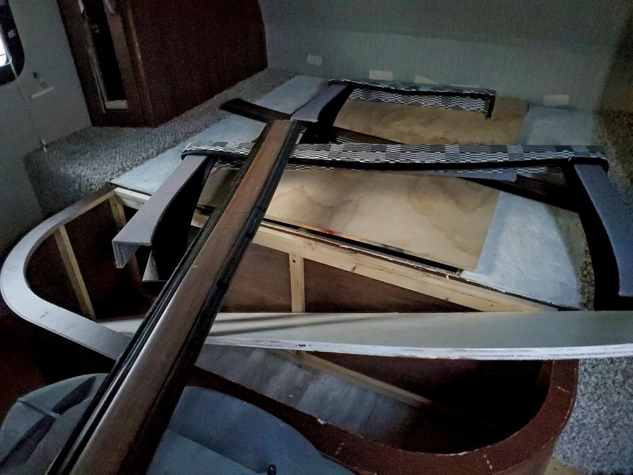 Lot #3315949081 2016 KEYSTONE RV ZINGER