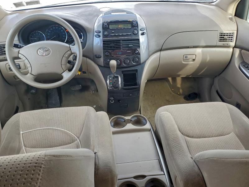 2009 TOYOTA SIENNA LE #3305302380