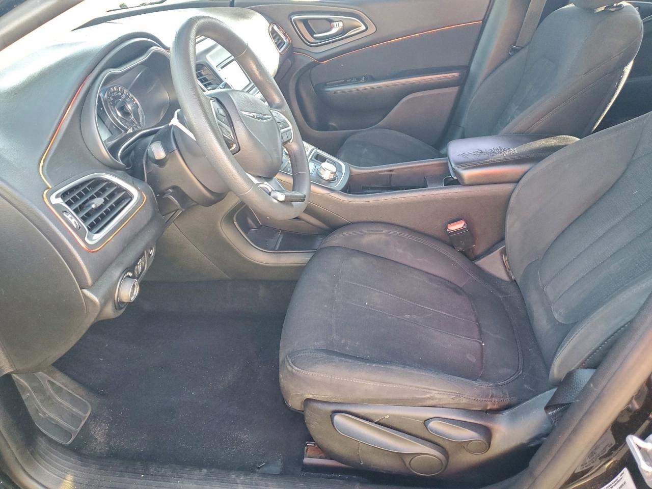 CHRYSLER 200 LIMITED