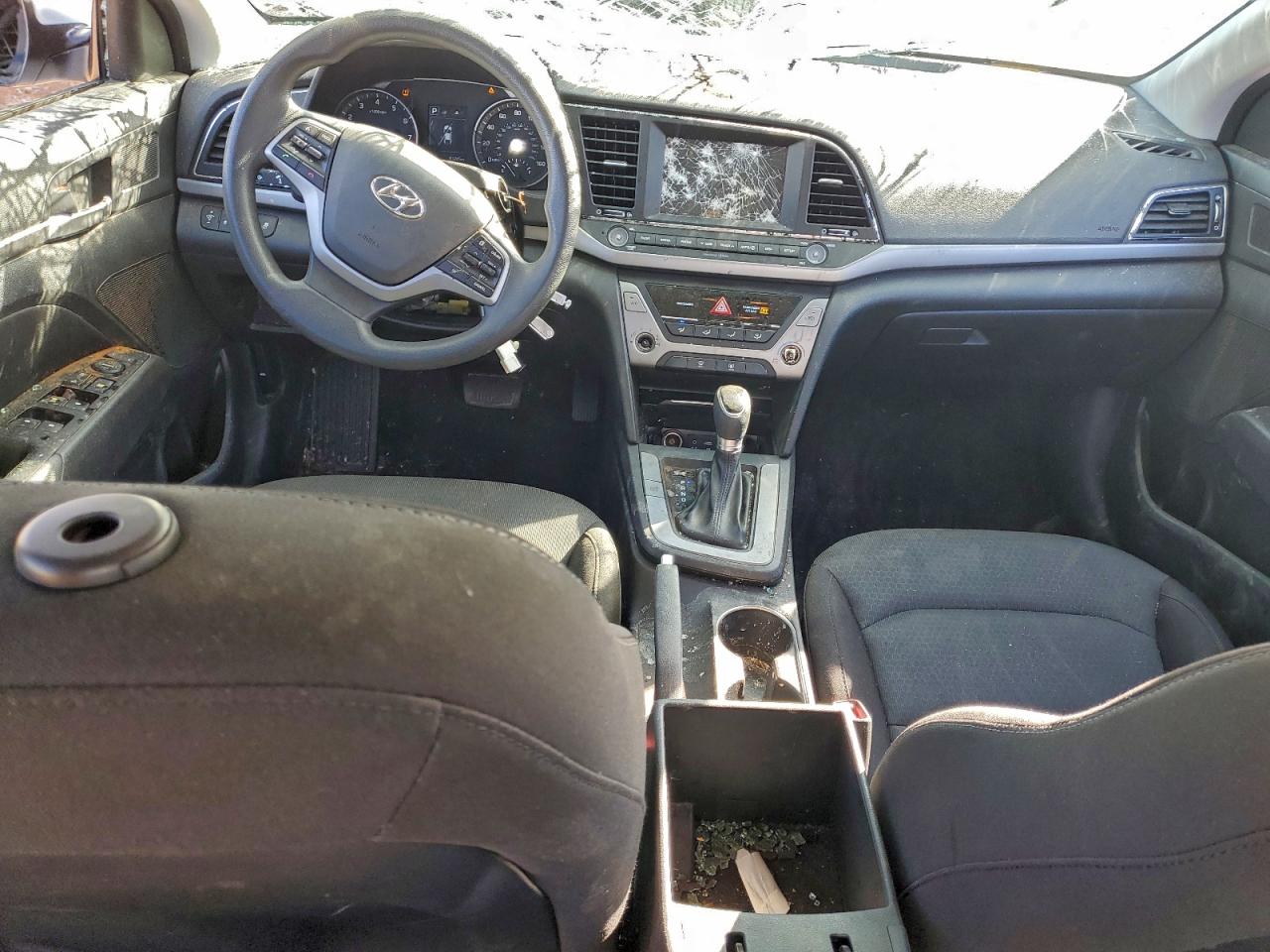 Lot #3310332952 2018 HYUNDAI ELANTRA SE