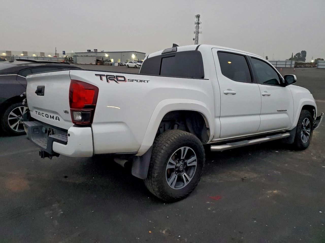 TOYOTA TACOMA DOUBLE CAB