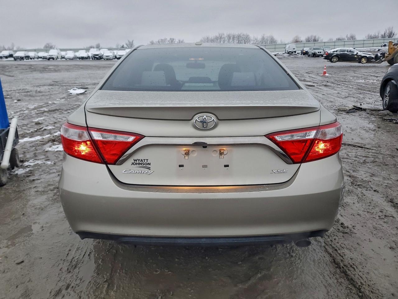 Lot #3316837673 2015 TOYOTA CAMRY LE