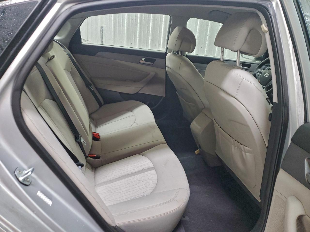 HYUNDAI SONATA HYBRID