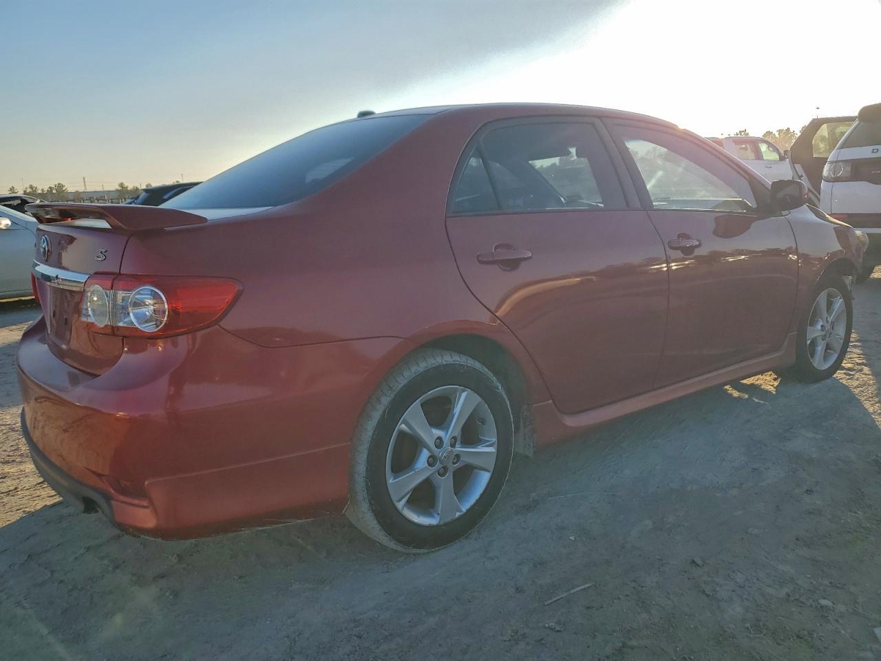TOYOTA COROLLA BASE