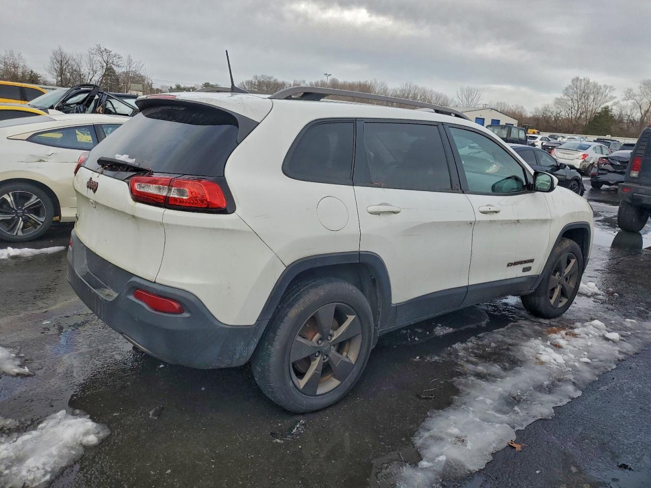 Lot #3318875929 2016 JEEP CHEROKEE L