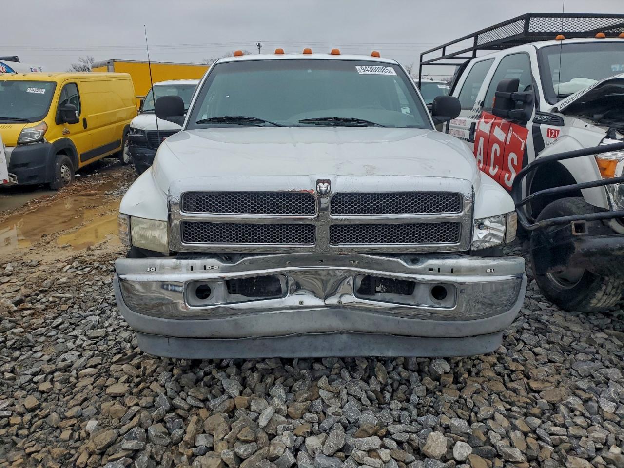 Lot #3302825899 1998 DODGE RAM 3500