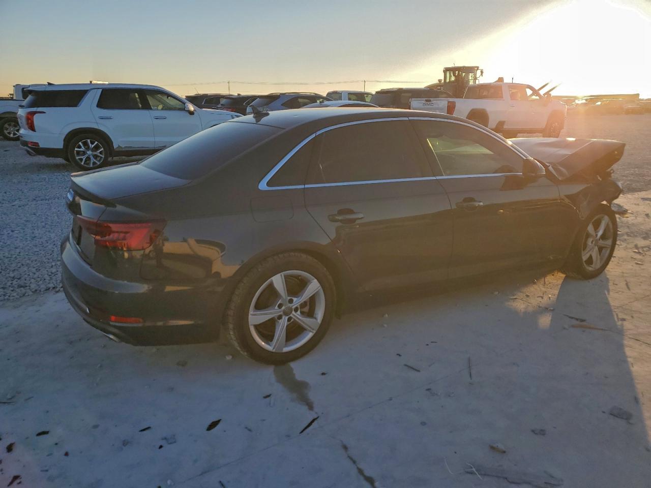 AUDI A4 PREMIUM