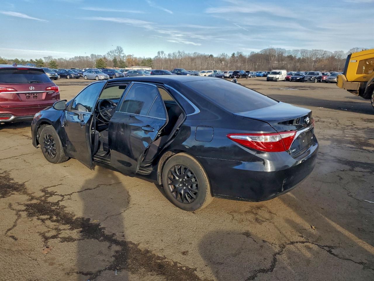 Lot #3312423686 2016 TOYOTA CAMRY LE