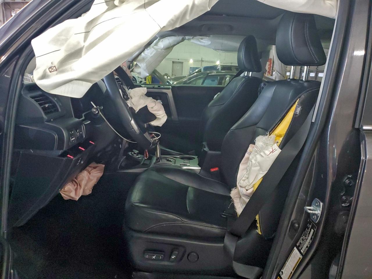 TOYOTA 4RUNNER SR5/SR5 PREMIUM