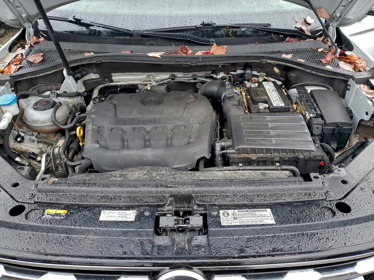 Lot #3311656265 2018 VOLKSWAGEN TIGUAN SE