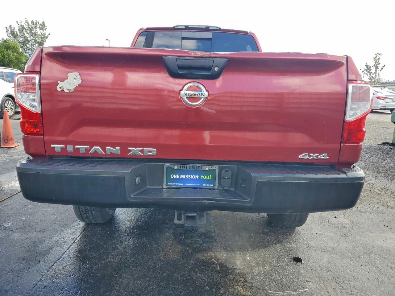 Lot #3310381959 2017 NISSAN TITAN XD S