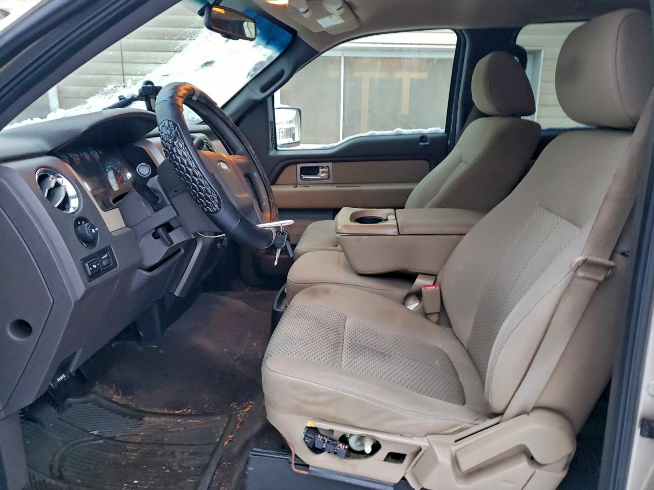 FORD F-150 SUPERCREW