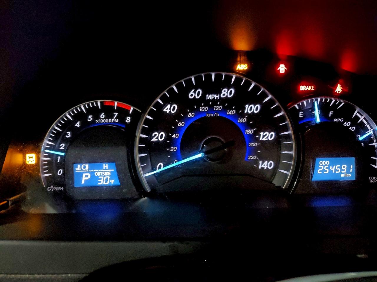 Lot #3315988151 2012 TOYOTA CAMRY BASE