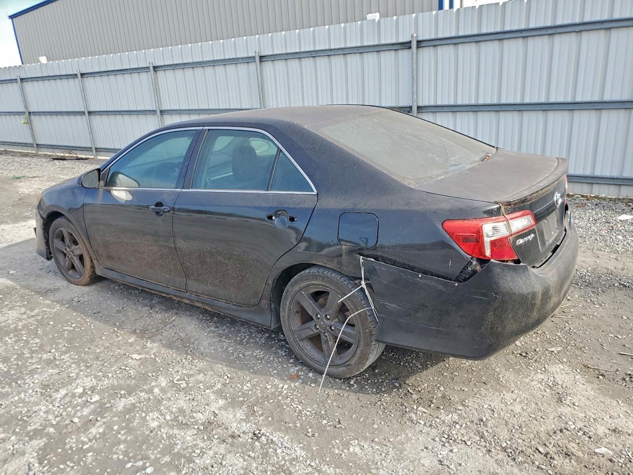 TOYOTA CAMRY L