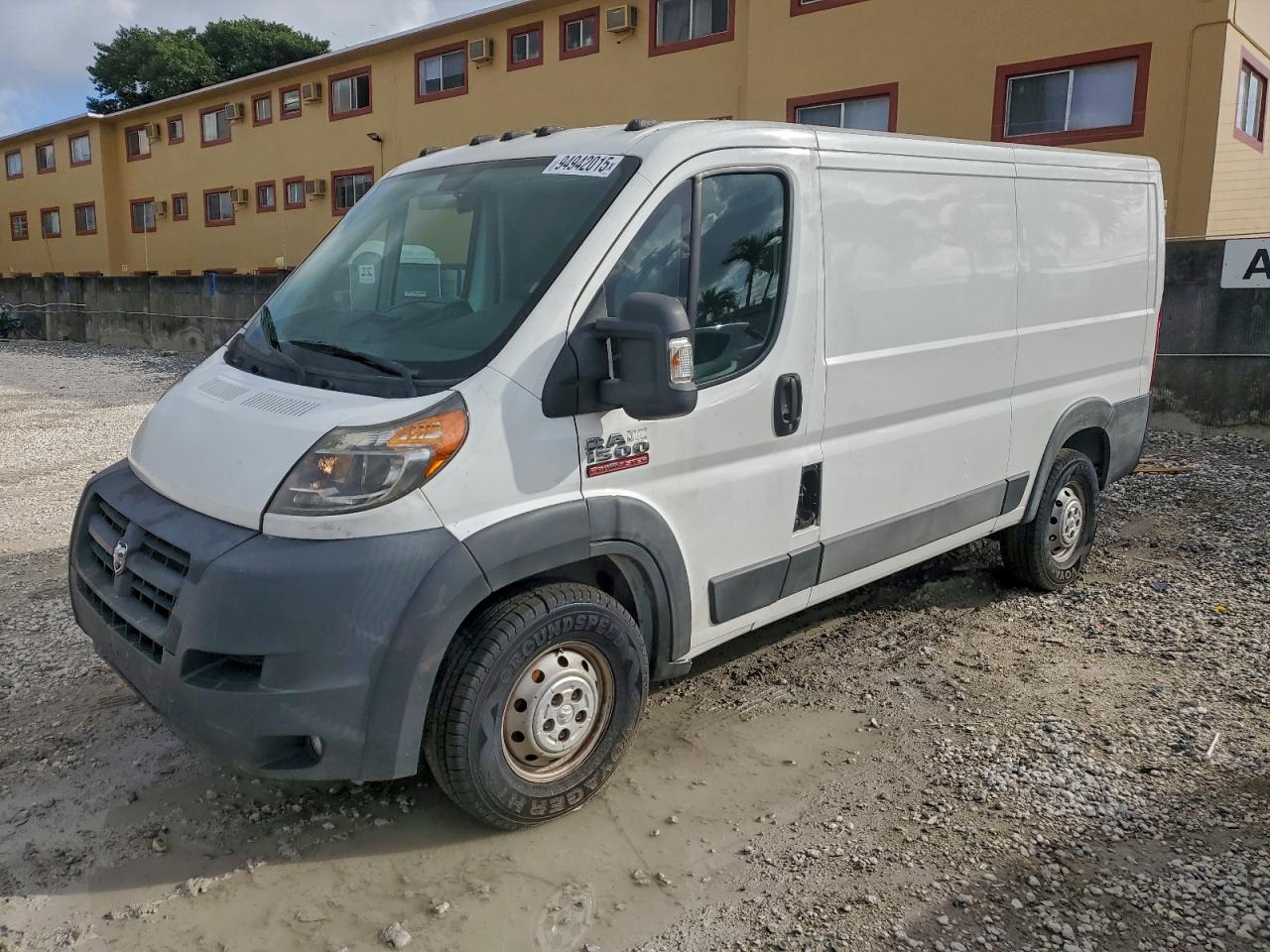 RAM PROMASTER 1500 STANDARD