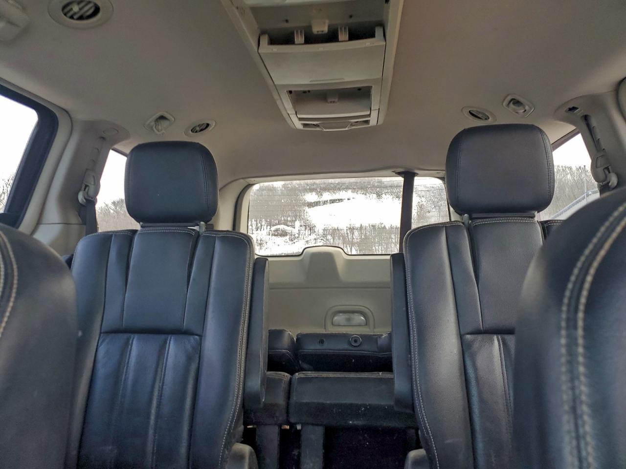 CHRYSLER TOWN & COUNTRY TOURING