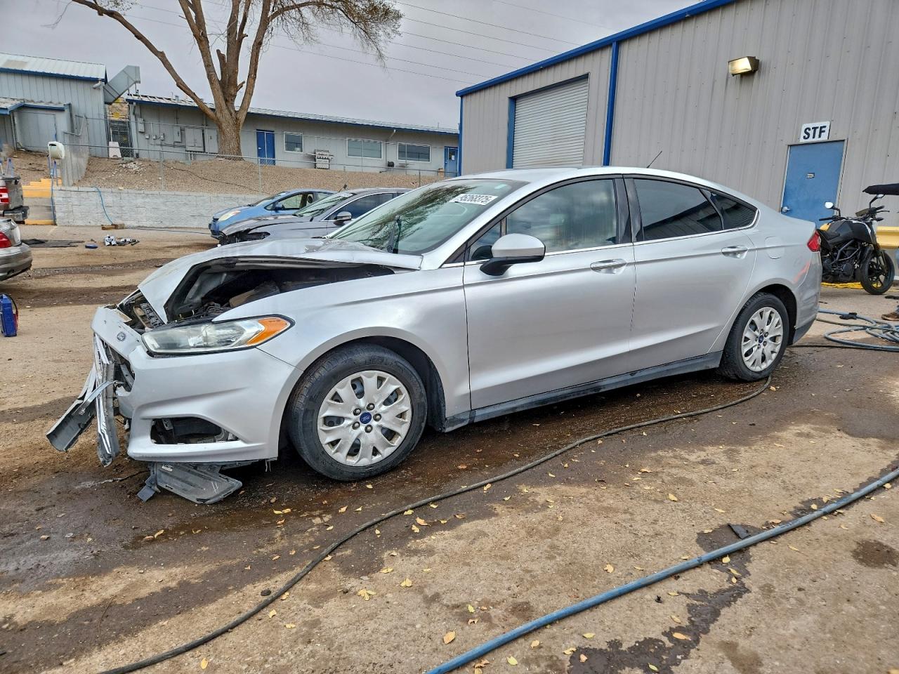 FORD FUSION S