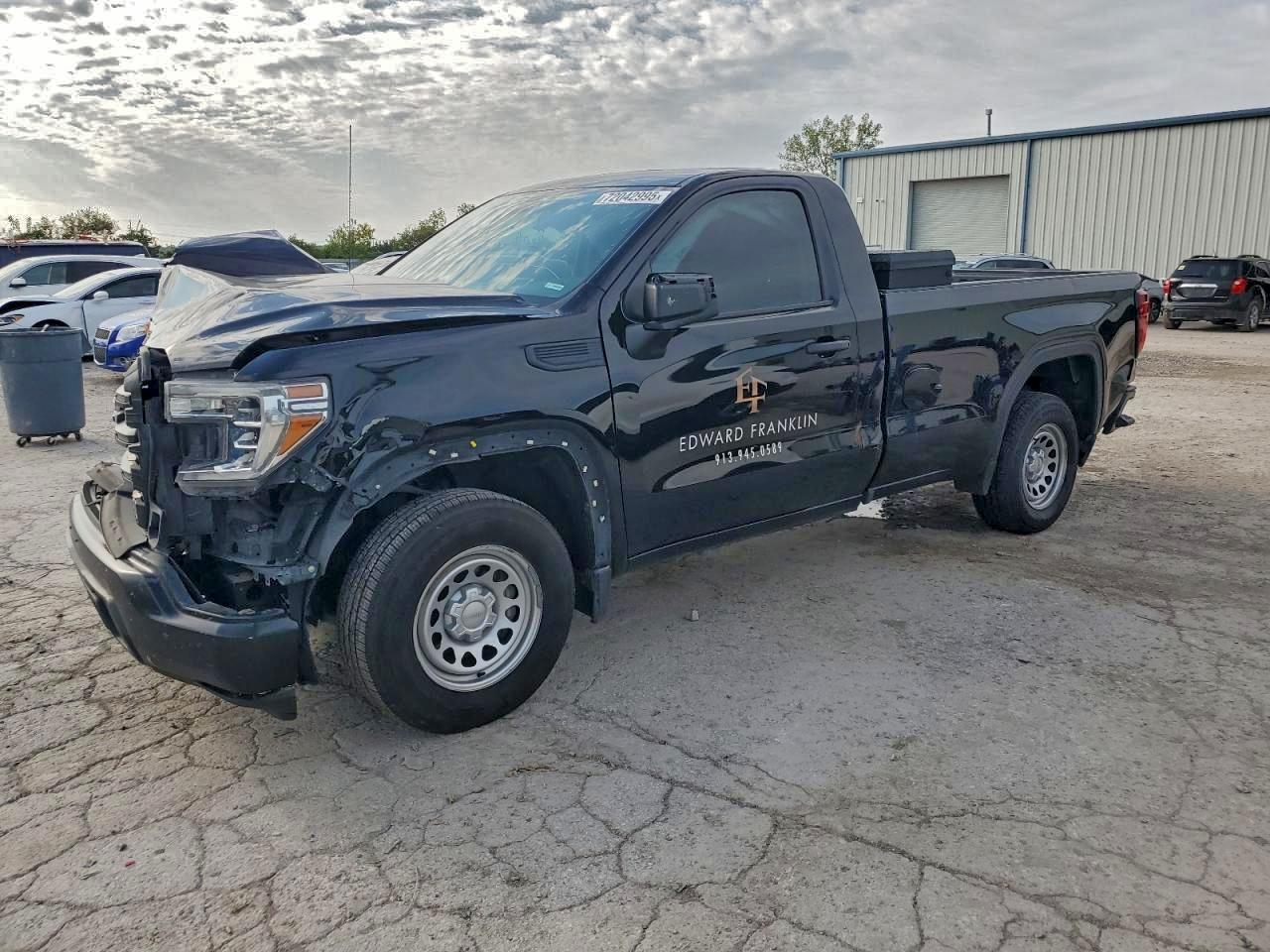 Lot #3317835199 2019 GMC SIERRA C15