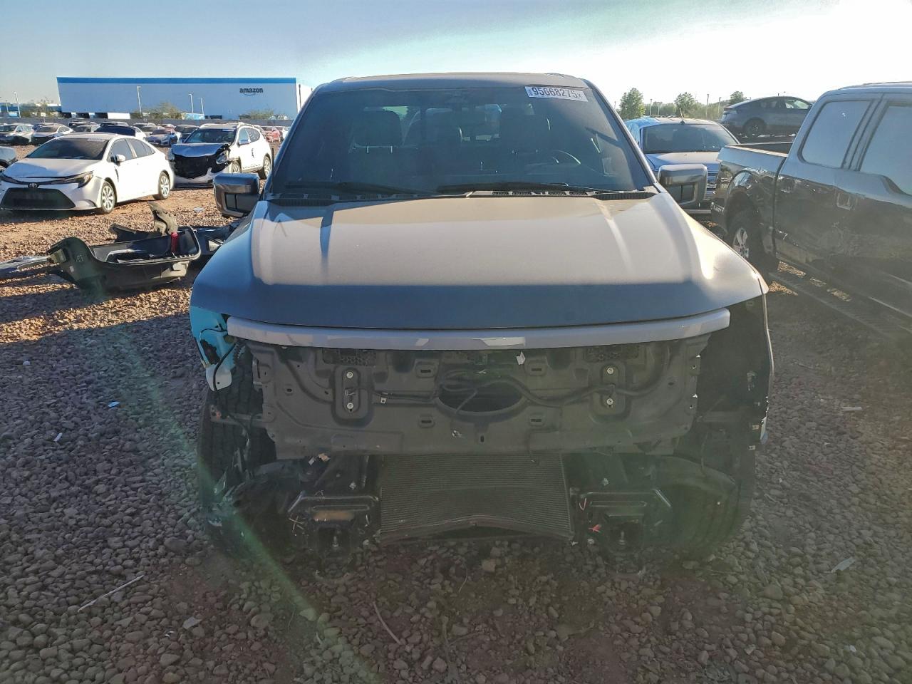 FORD F-150 LIGHTNING PRO