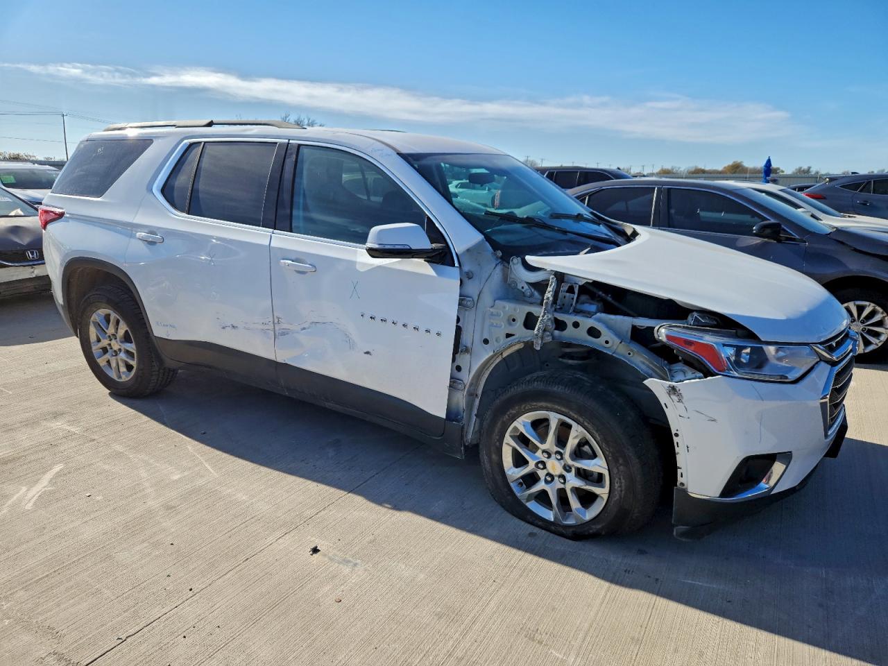 CHEVROLET TRAVERSE LT