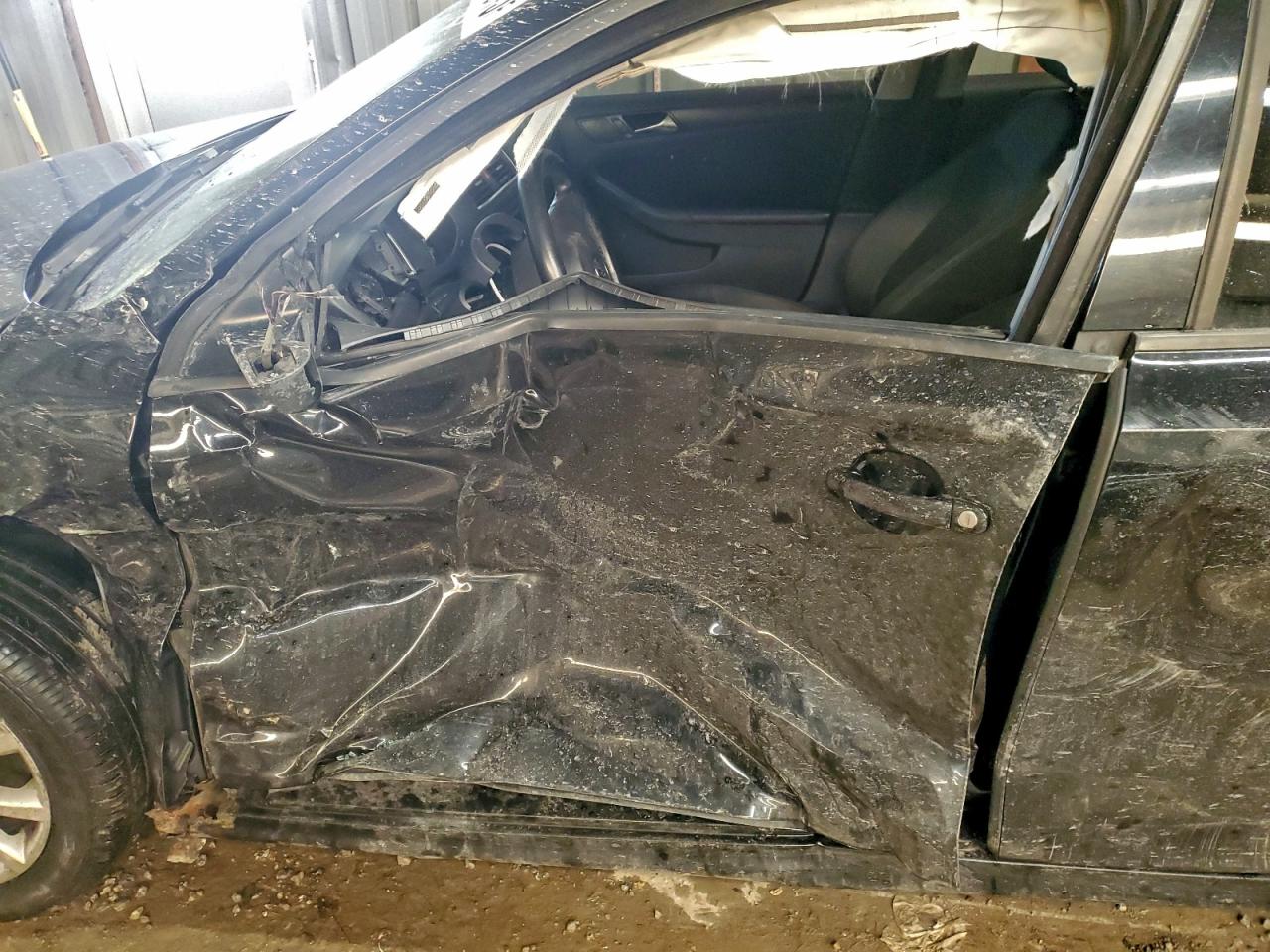 Lot #3311722255 2011 VOLKSWAGEN JETTA SE