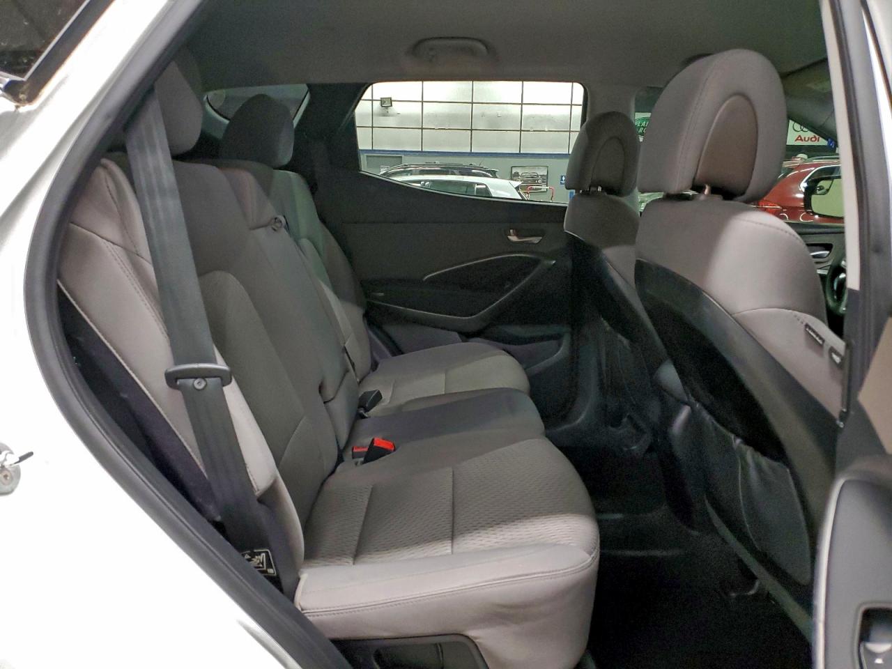 Lot #3317827253 2018 HYUNDAI SANTA FE S