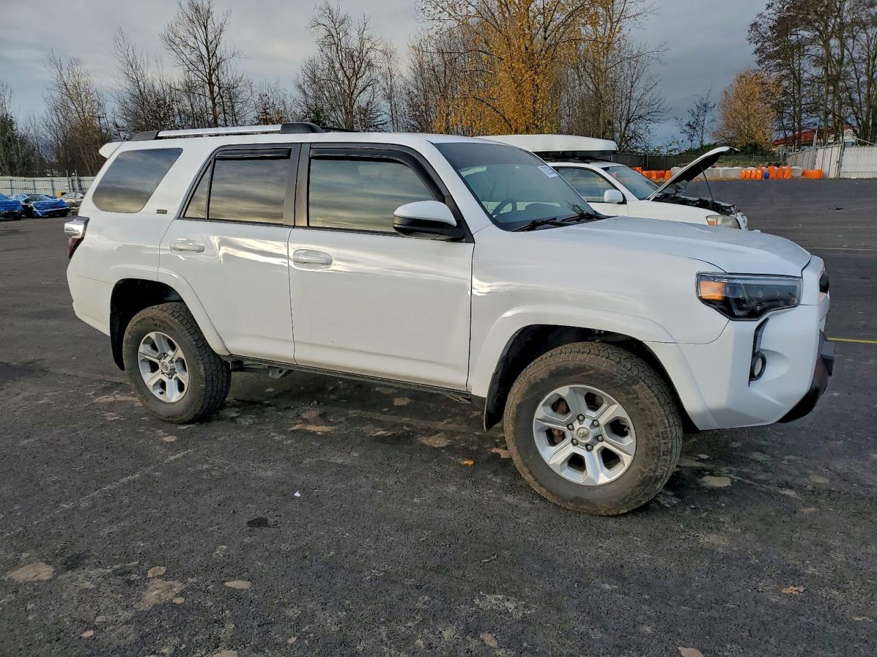 TOYOTA 4RUNNER SR5/SR5 PREMIUM