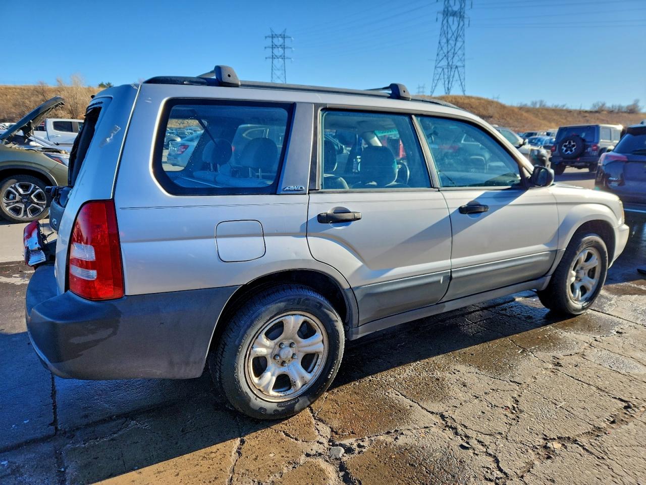 Lot #3302153138 2004 SUBARU FORESTER 2