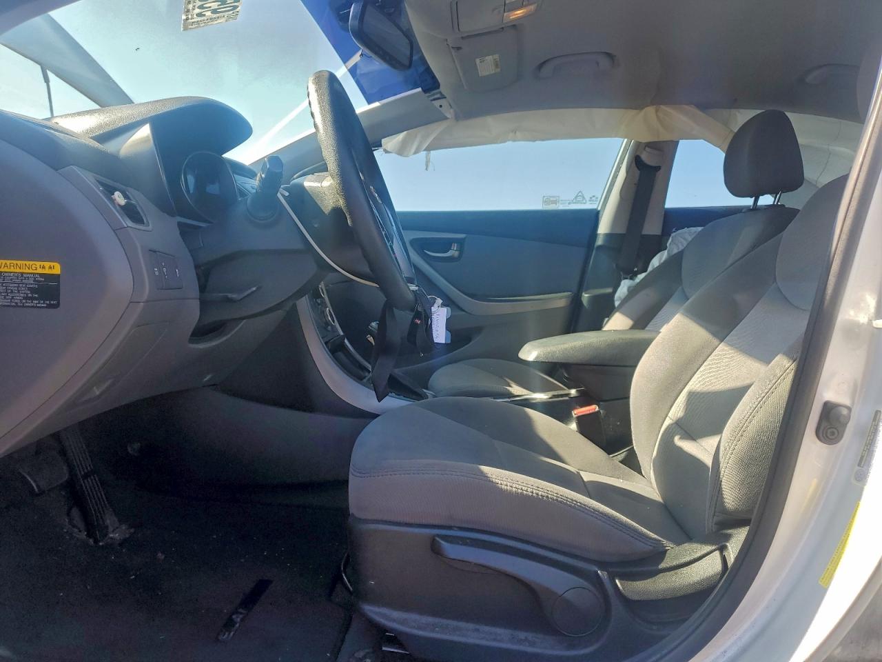 Lot #3316067245 2015 HYUNDAI ELANTRA SE