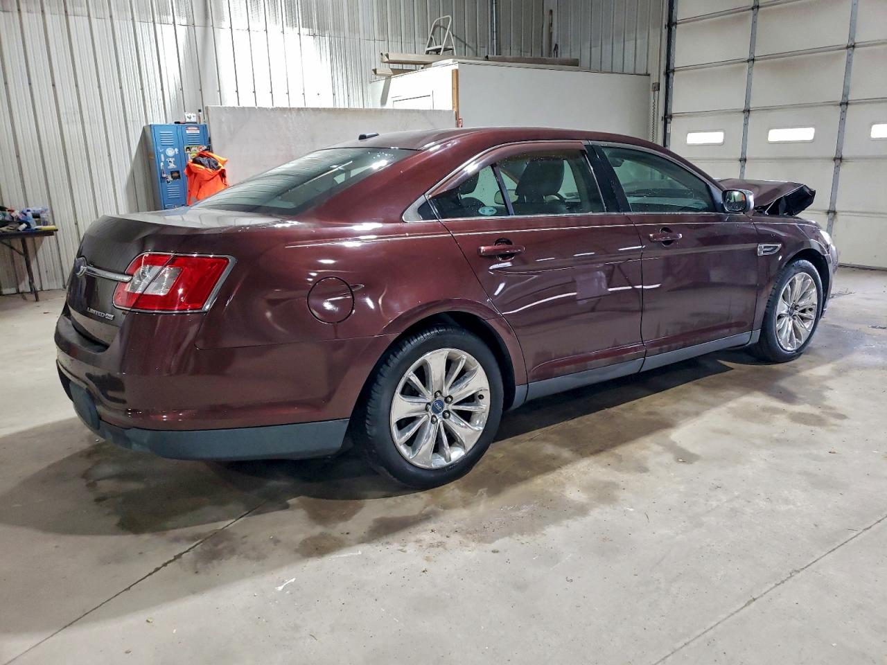 Lot #3315961168 2010 FORD TAURUS LIM