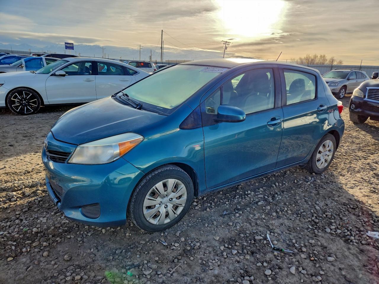 Lot #3310766033 2013 TOYOTA YARIS