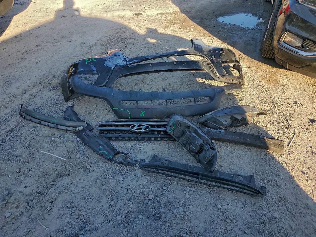 Lot #3311609251 2012 HYUNDAI SANTA FE G