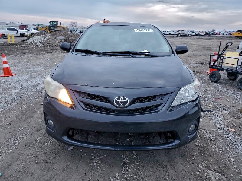 2013 TOYOTA COROLLA BA #3302912089