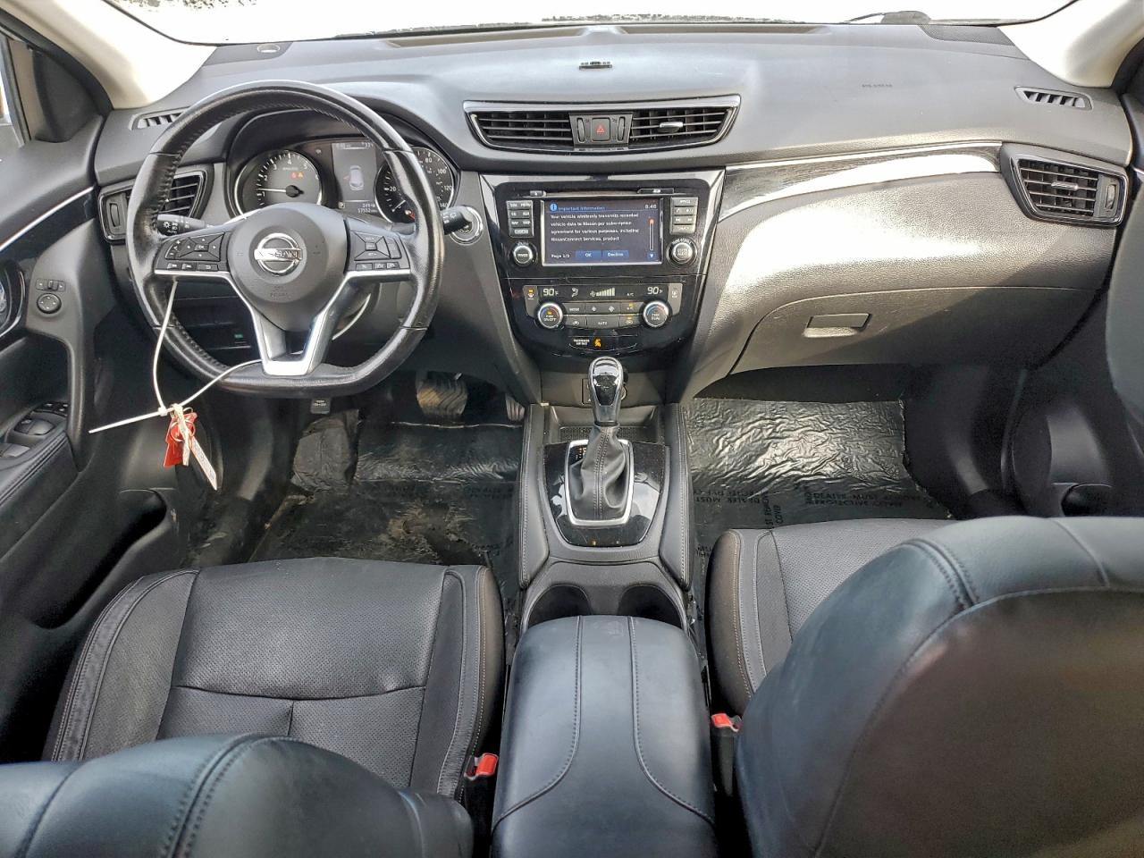 NISSAN ROGUE SPORT S