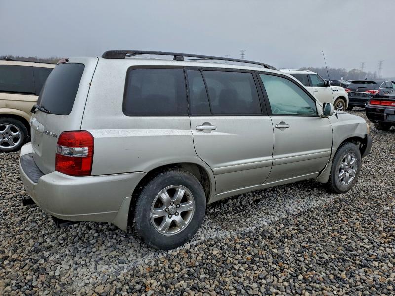 2005 TOYOTA HIGHLANDER #3317701067