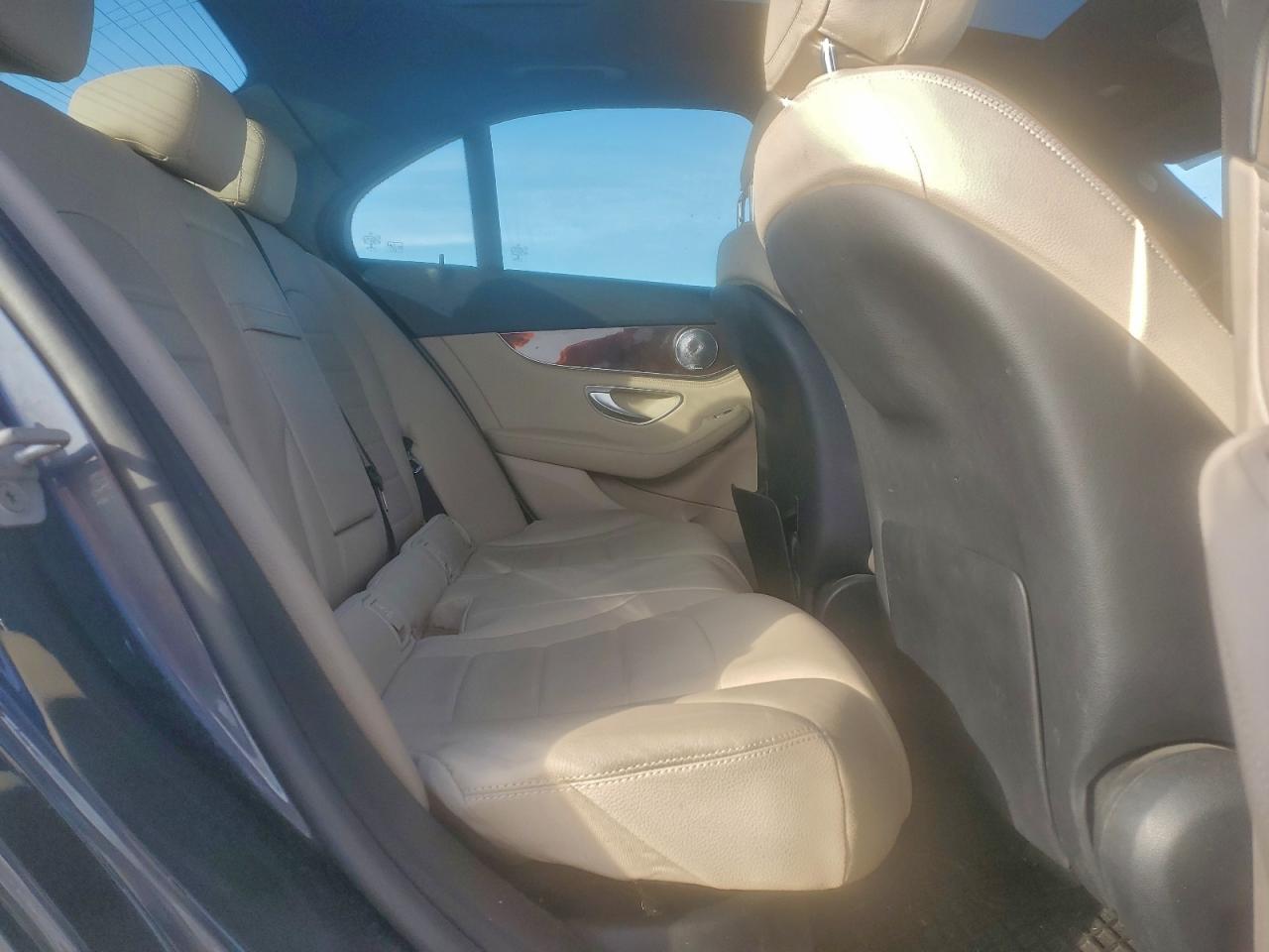 MERCEDES-BENZ C-CLASS 300 4MATIC