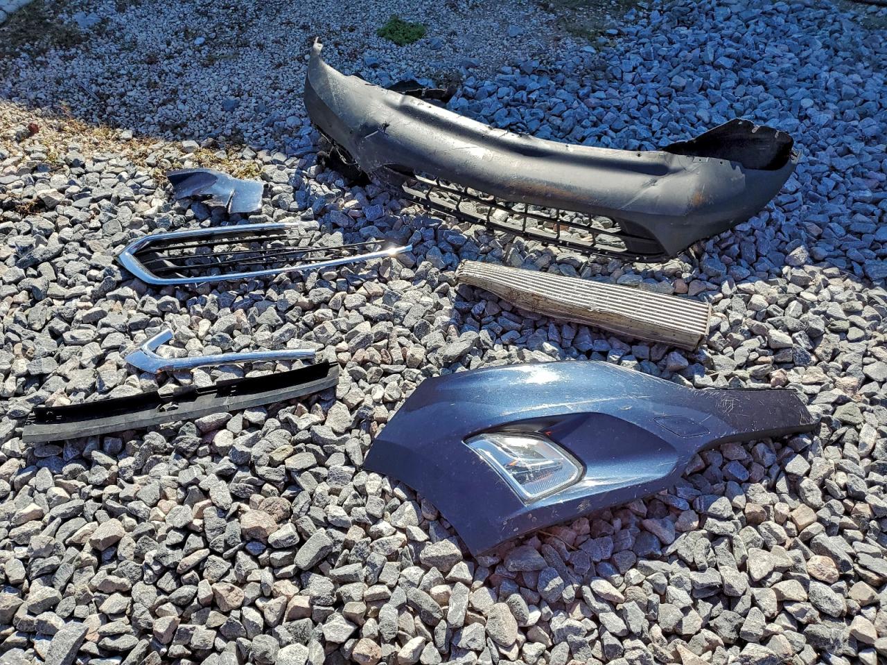 Lot #3317826234 2019 CHEVROLET EQUINOX LS