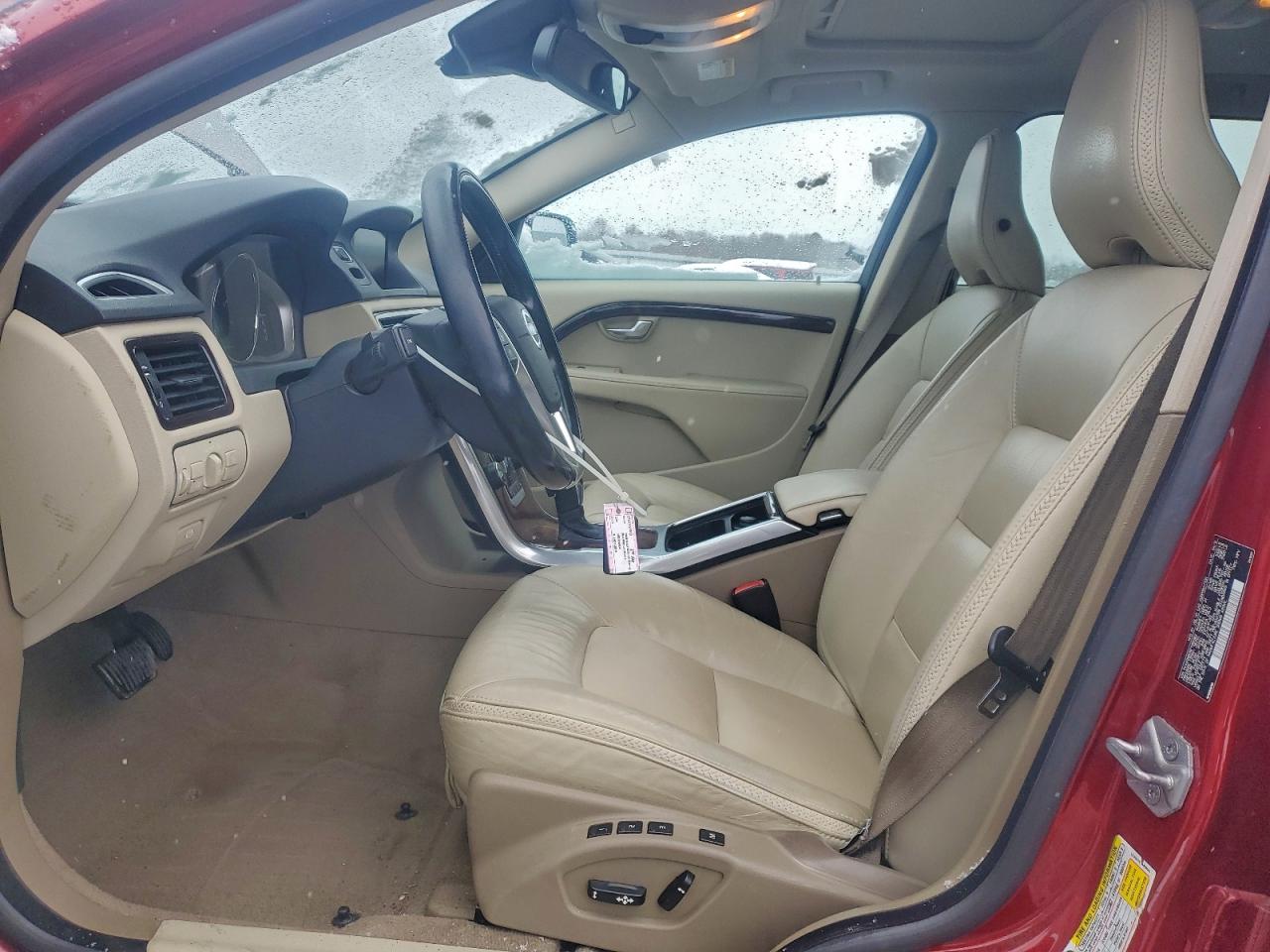 VOLVO XC70 T5 PREMIER+