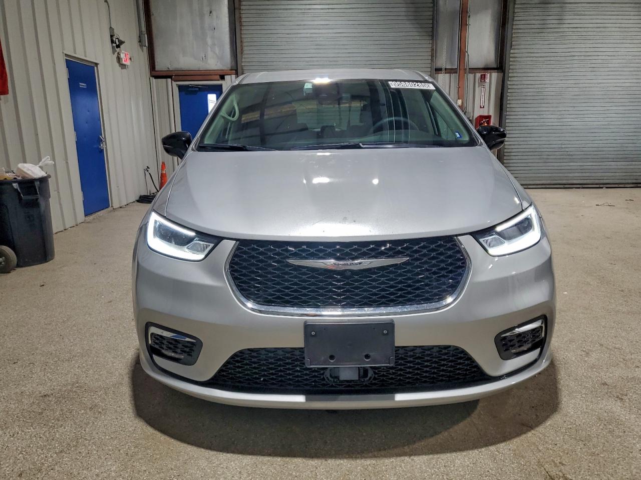 CHRYSLER PACIFICA TOURING L