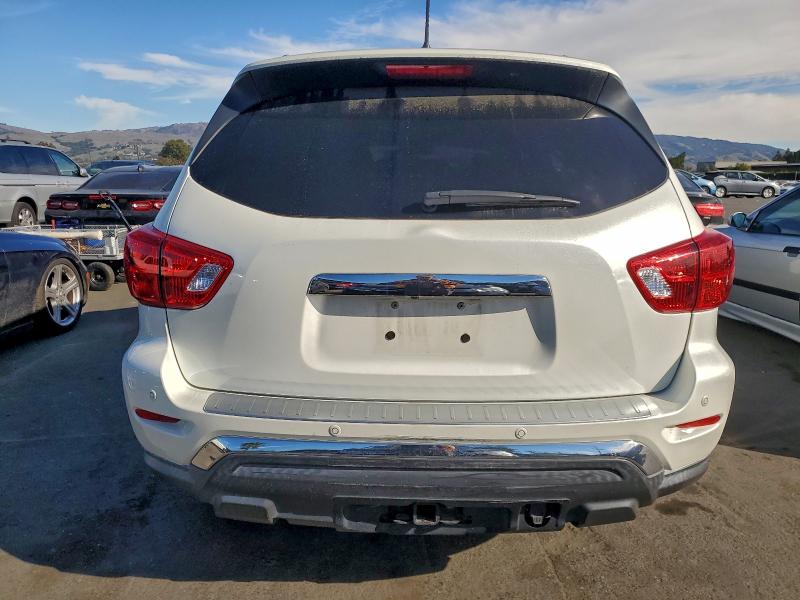 2017 NISSAN PATHFINDER #3311446352