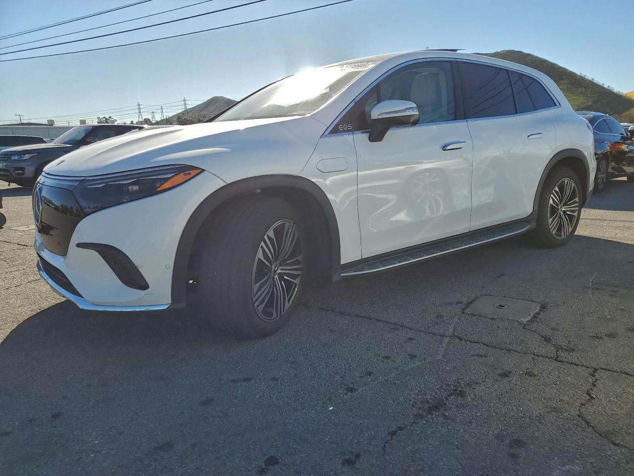 MERCEDES-BENZ EQS SUV 450+