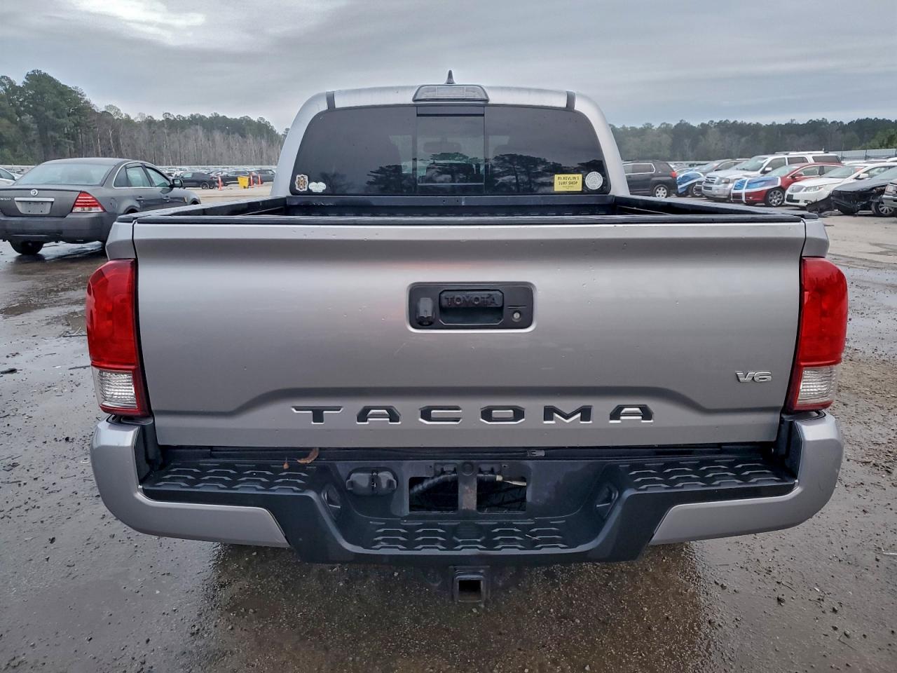 TOYOTA TACOMA DOUBLE CAB