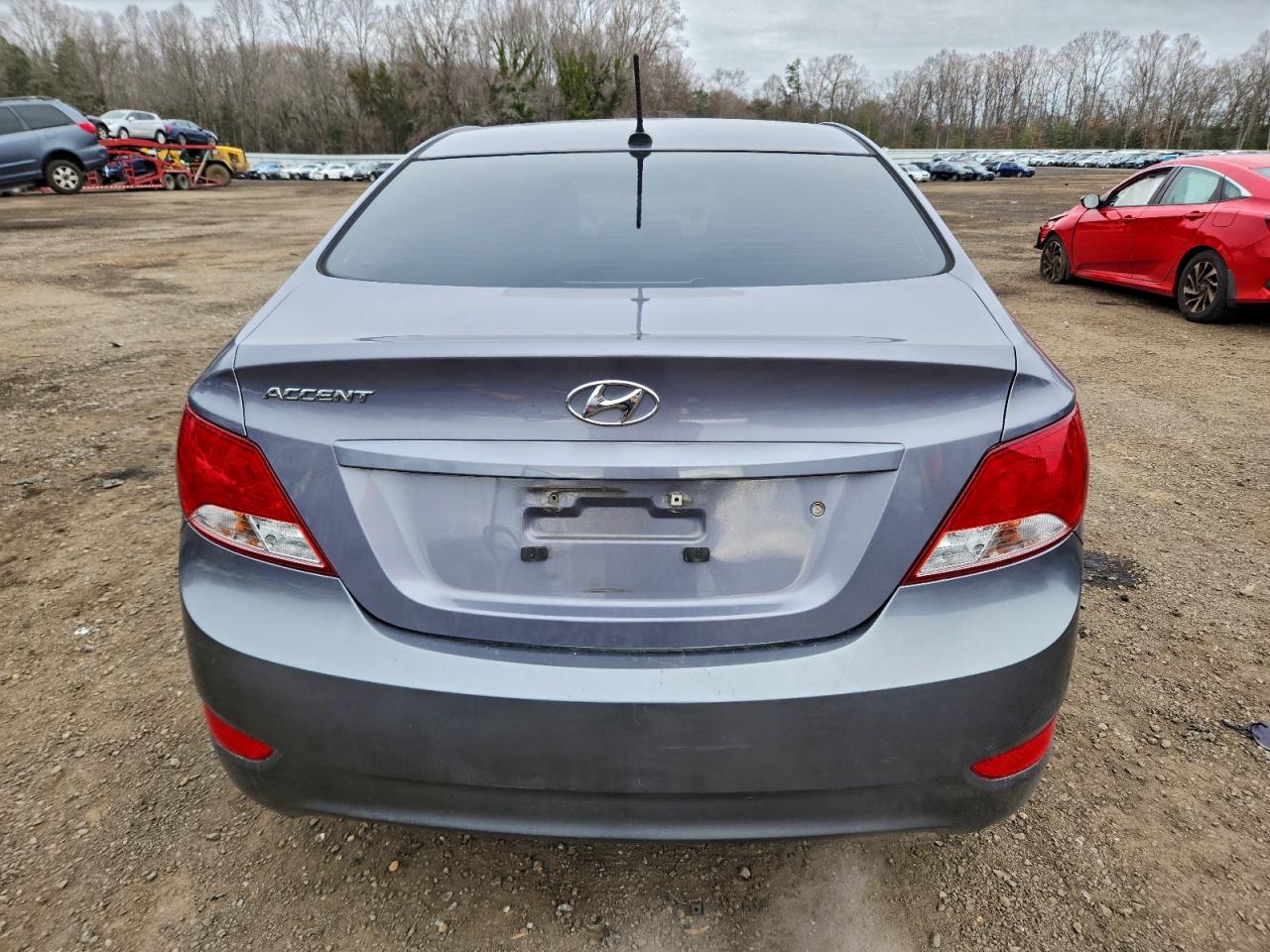 HYUNDAI ACCENT SE