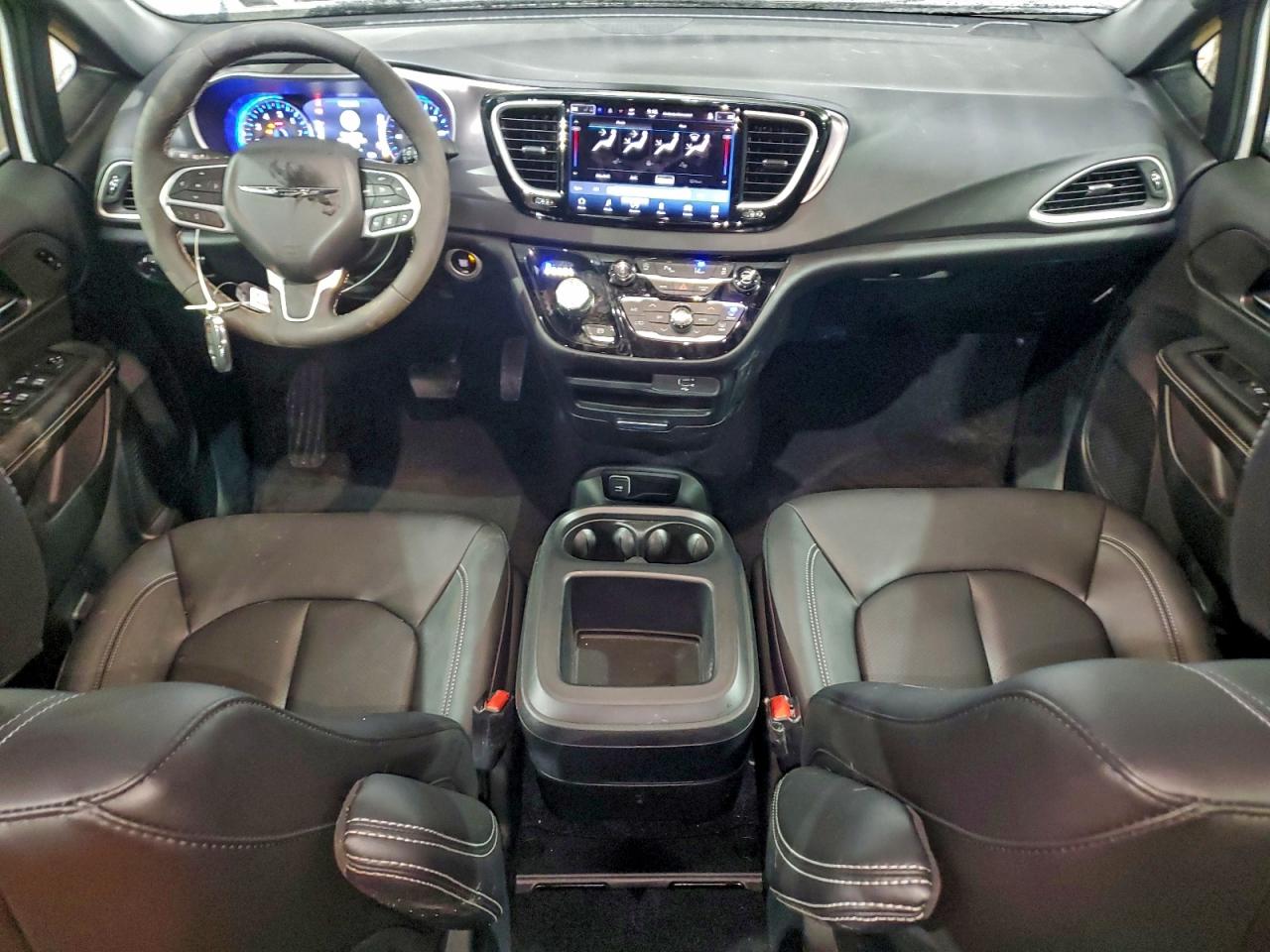 Lot #3320252148 2026 CHRYSLER PACIFICA S