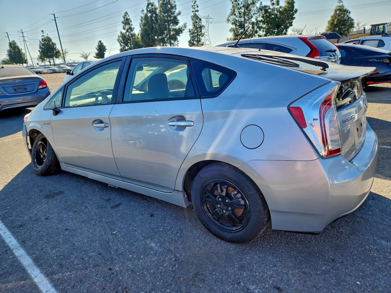 TOYOTA PRIUS