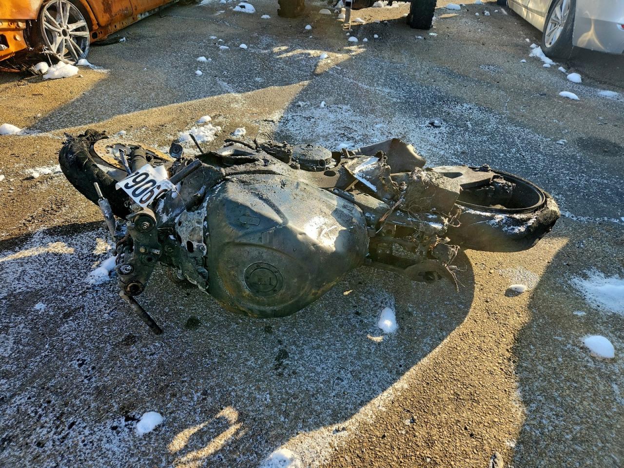 Lot #3315985125 2008 SUZUKI GSX-R1000