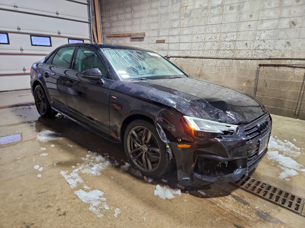 AUDI A4 PREMIUM PLUS